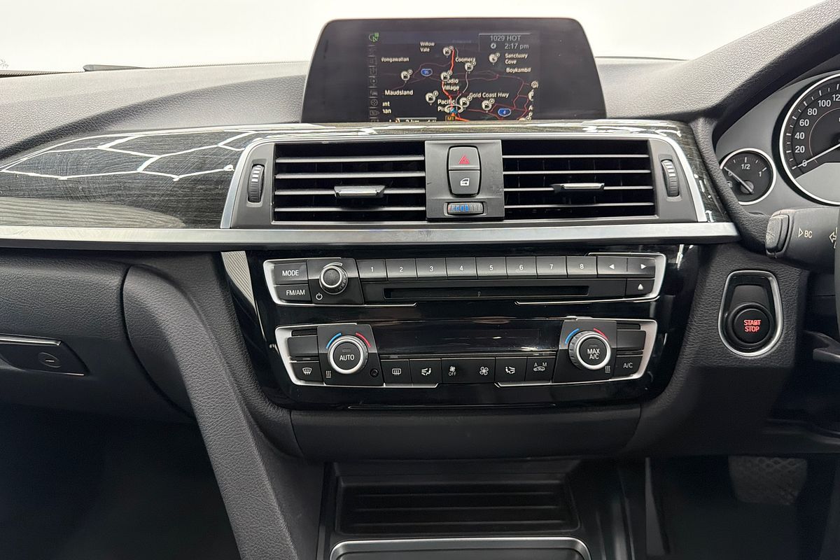 2017 BMW 3 Series 330e Sport Line F30 LCI