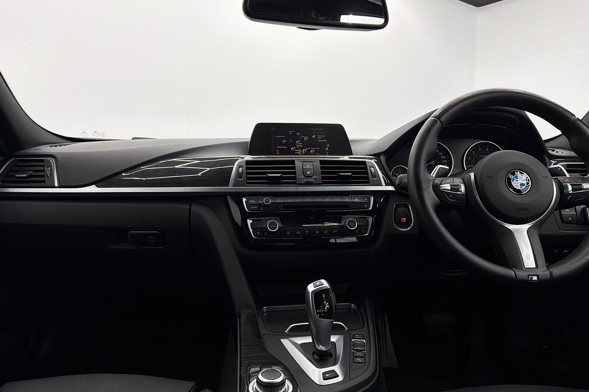 2017 BMW 3 Series 330e Sport Line F30 LCI