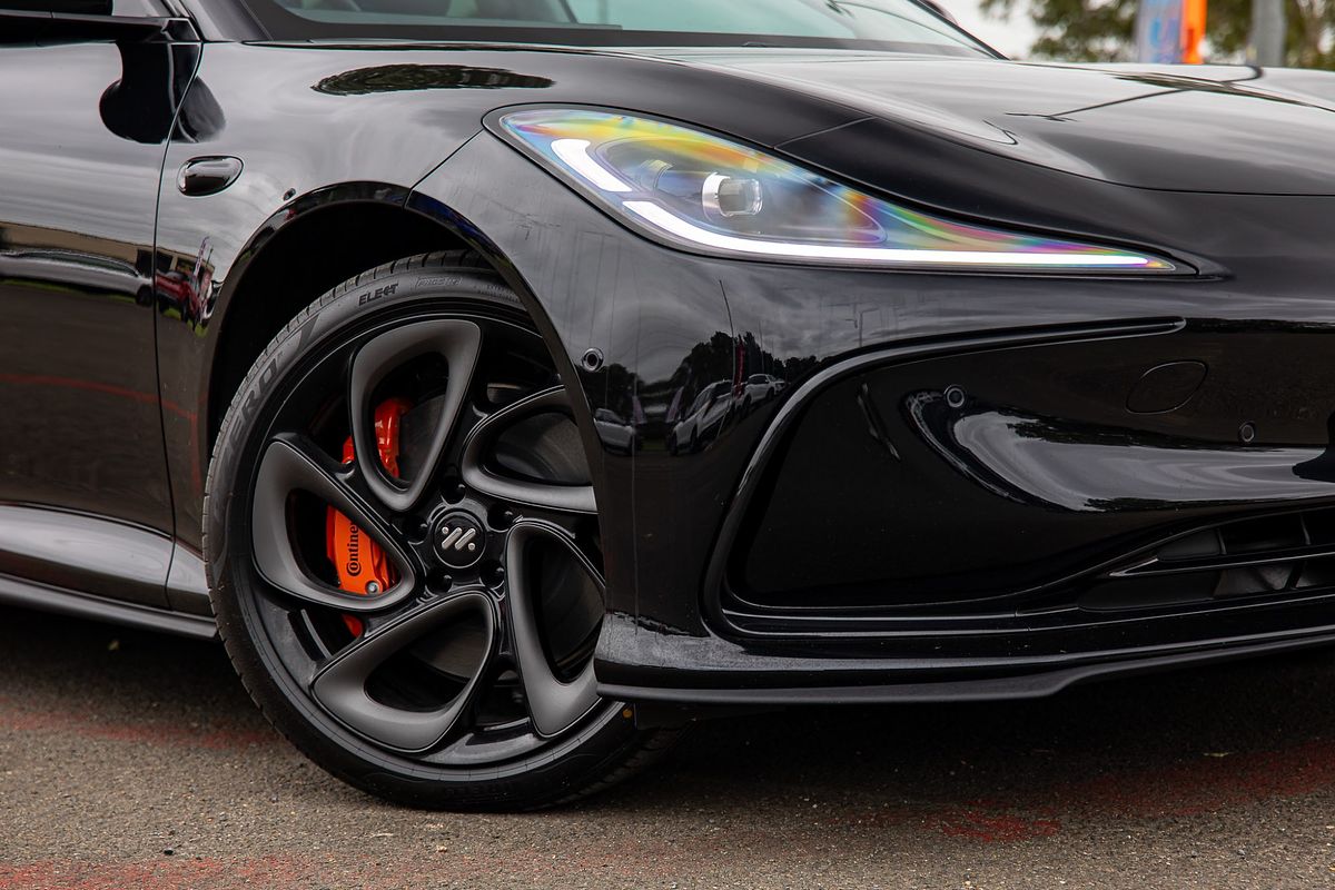 2025 MG IM5 Performance P12L