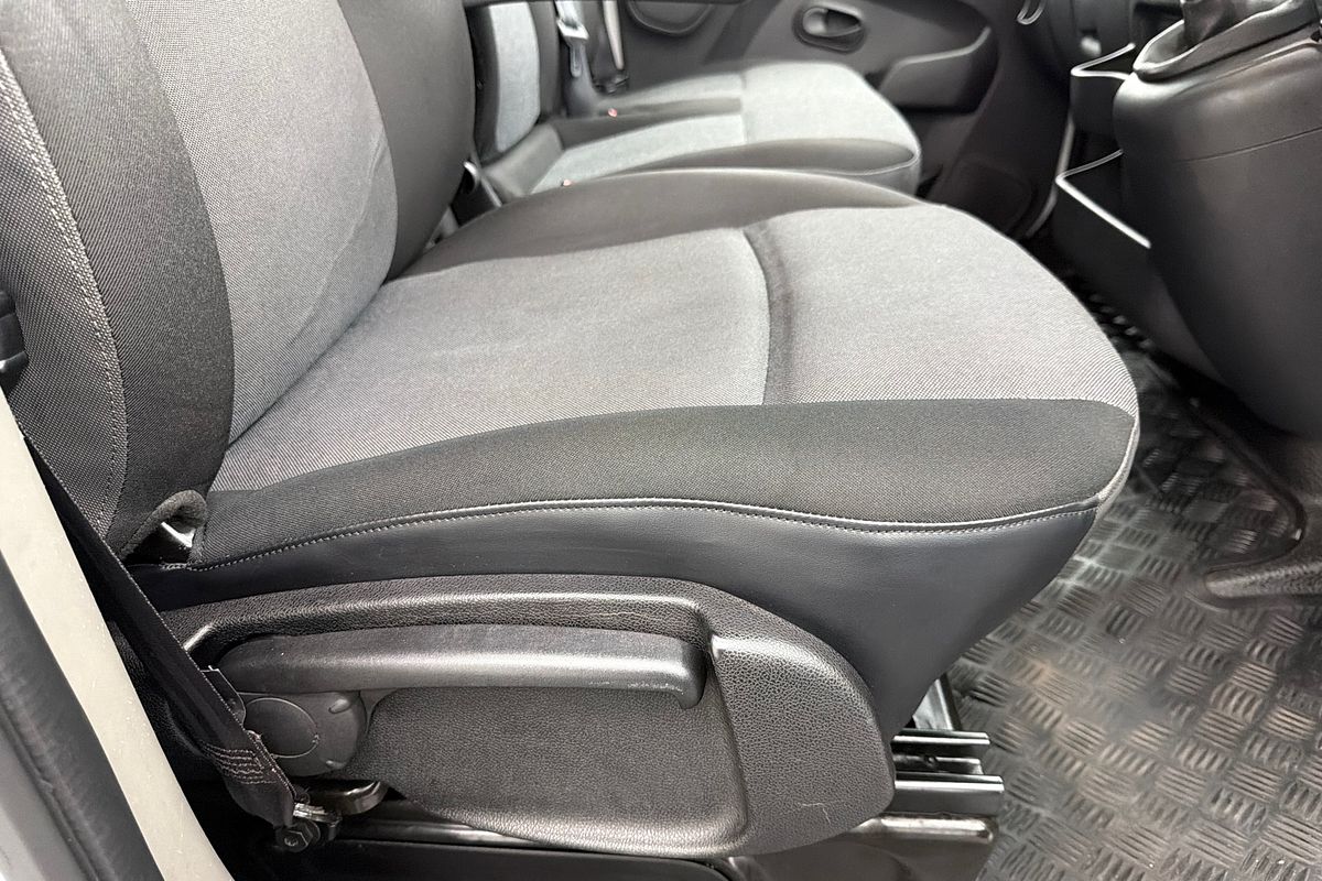 2019 Renault Master X62 MWB Mid Roof