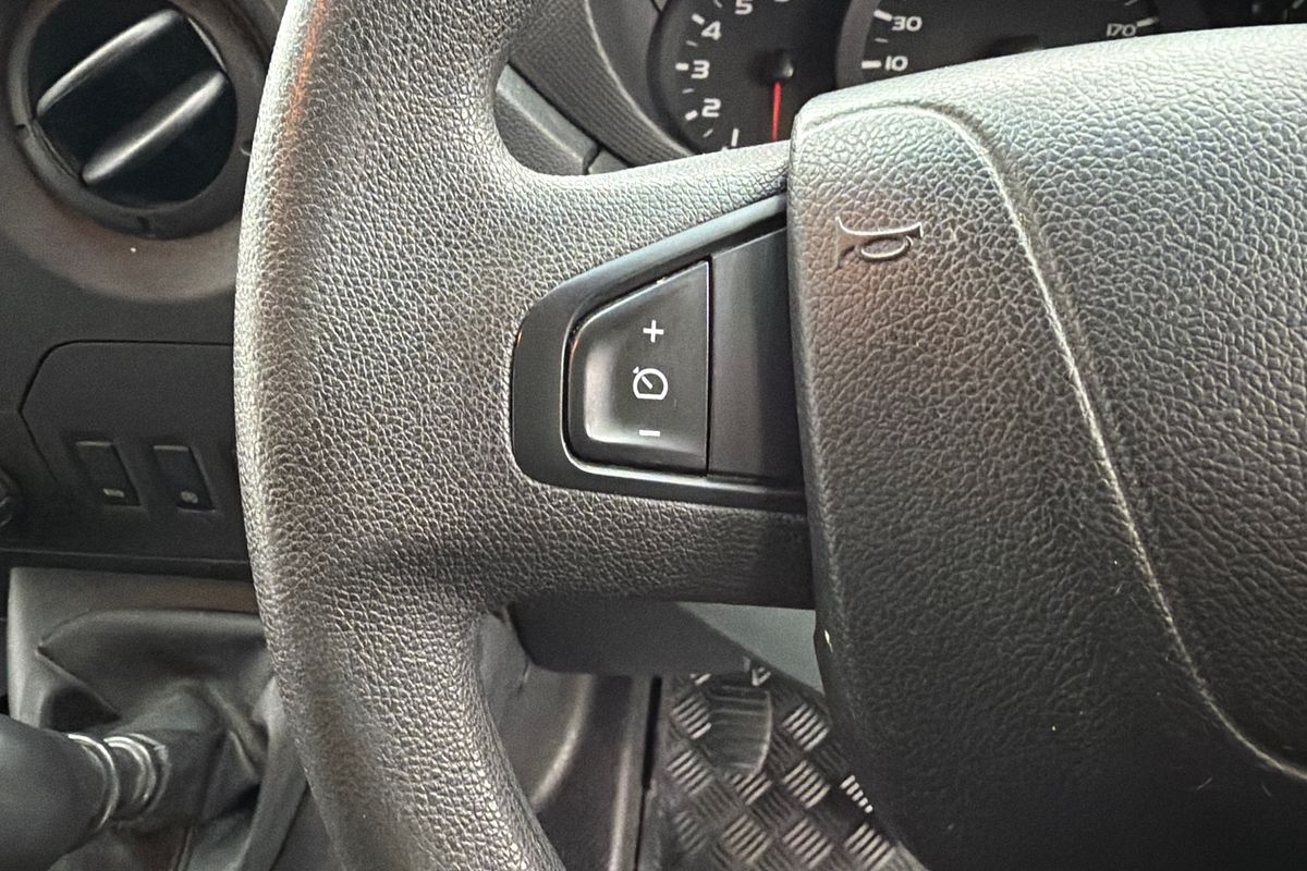 2019 Renault Master X62 MWB Mid Roof