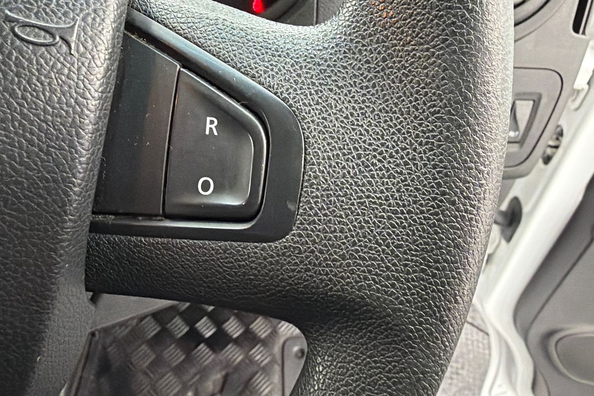 2019 Renault Master X62 MWB Mid Roof