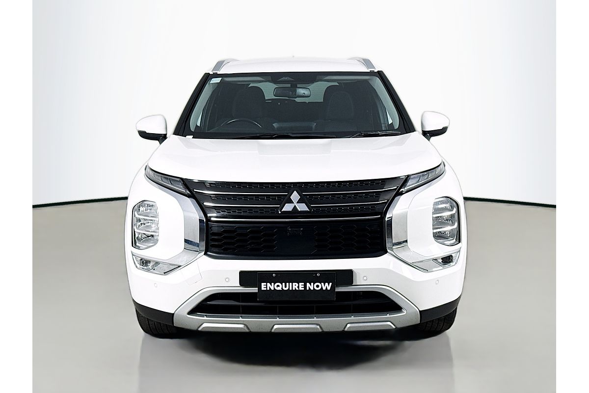 2024 Mitsubishi Outlander LS ZM