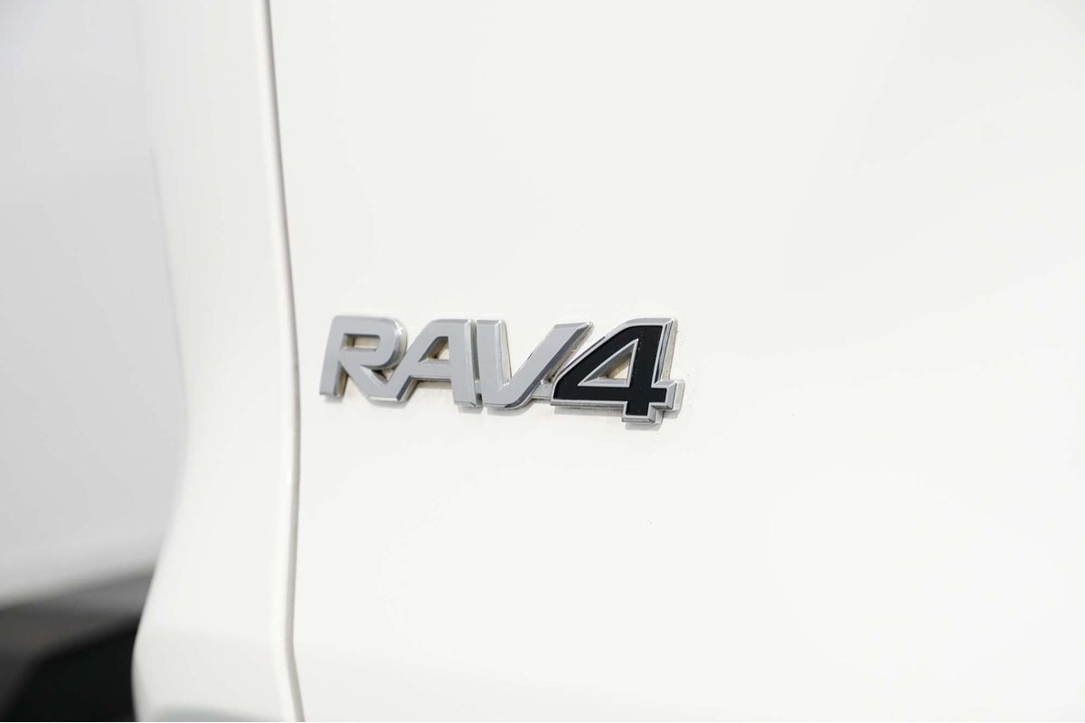 2021 Toyota RAV4 GX AXAH52R