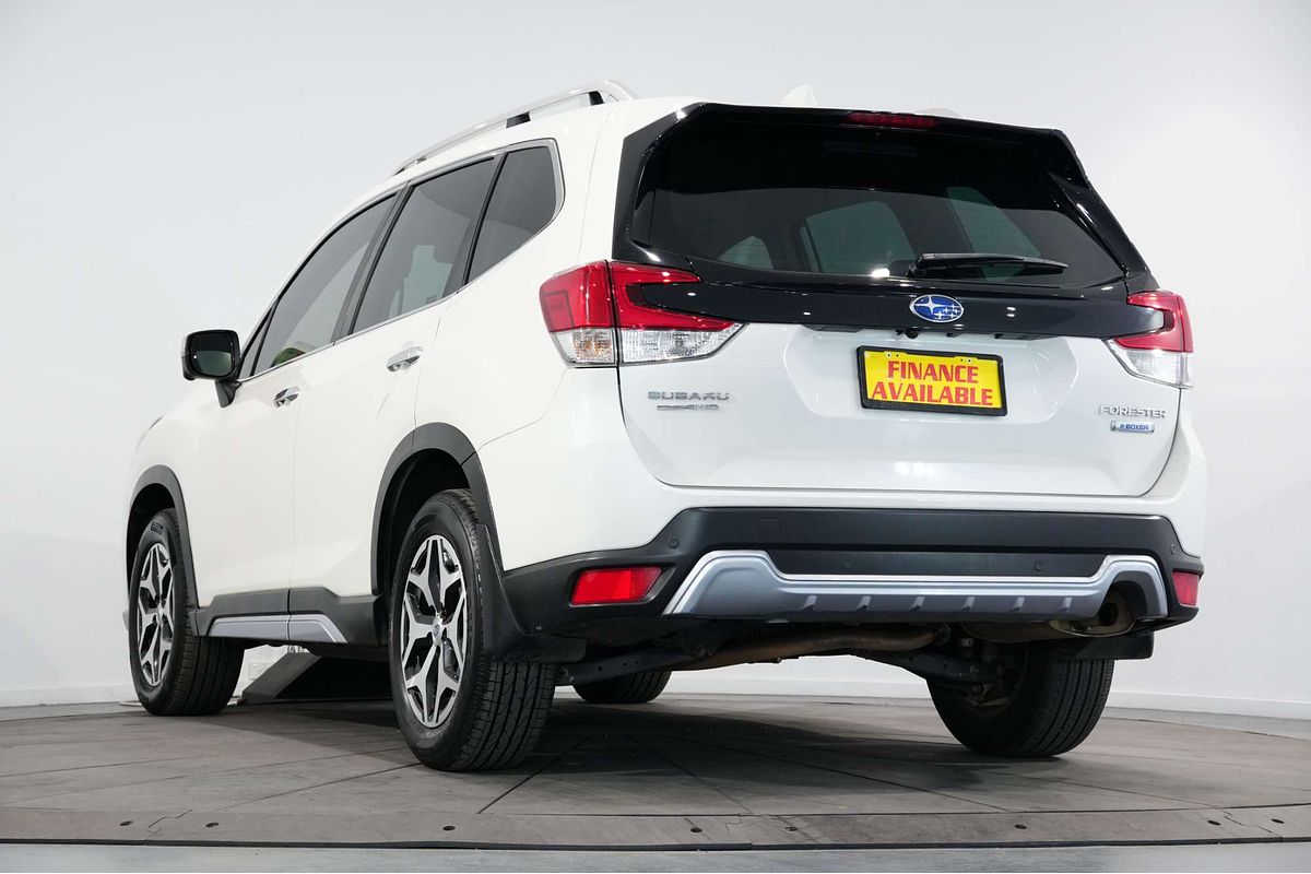 2023 Subaru Forester Hybrid L S5