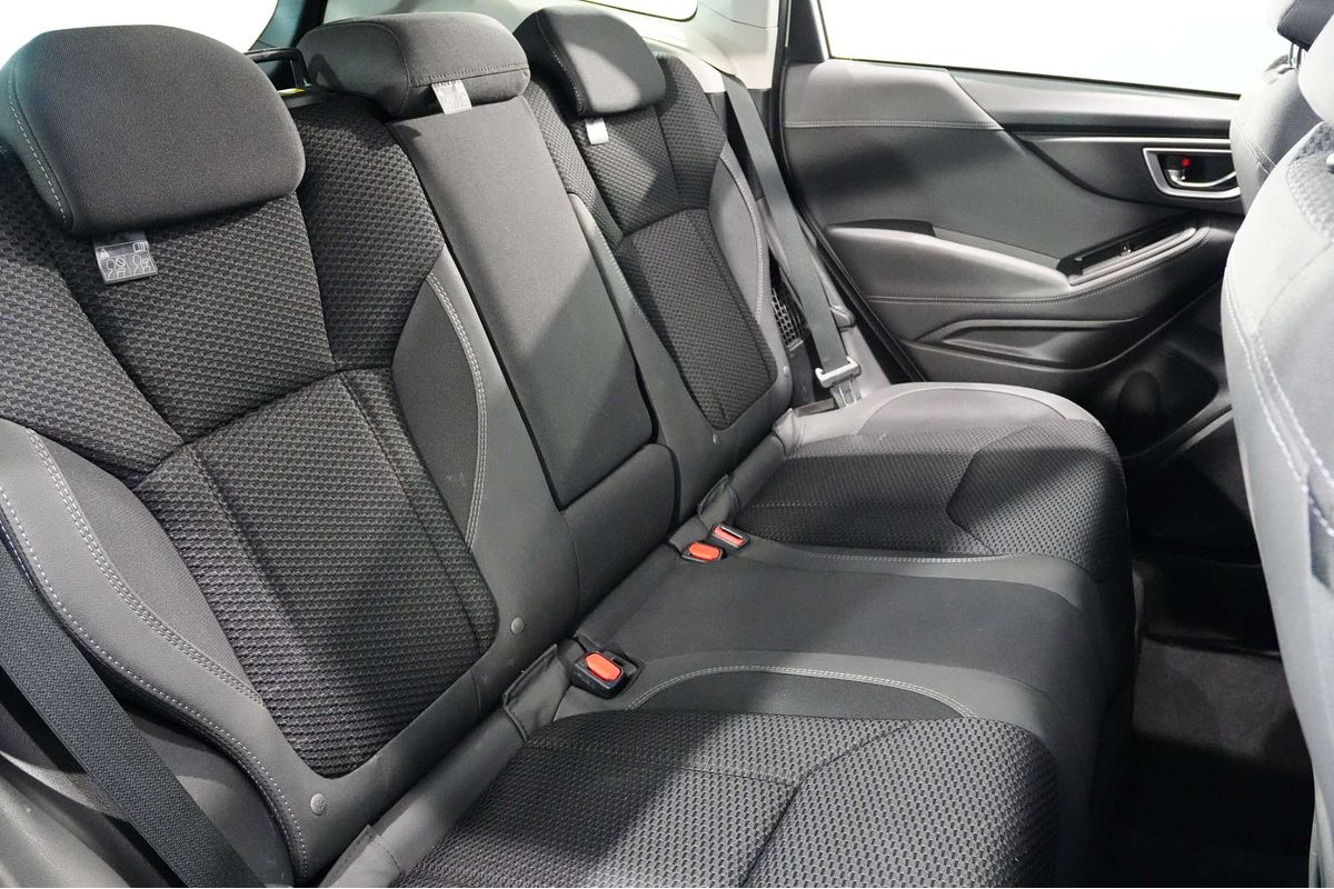 2023 Subaru Forester Hybrid L S5