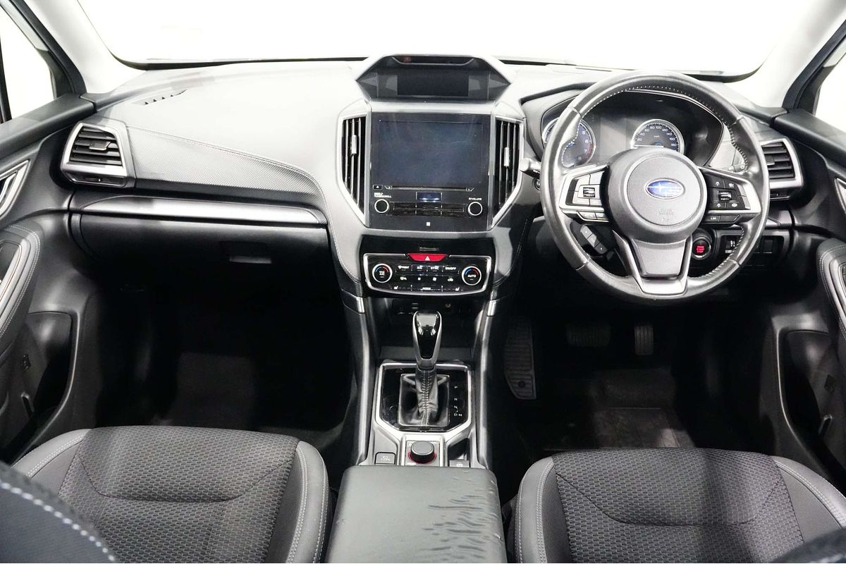 2023 Subaru Forester Hybrid L S5