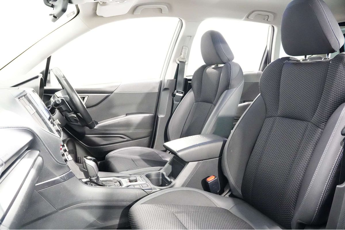 2023 Subaru Forester Hybrid L S5