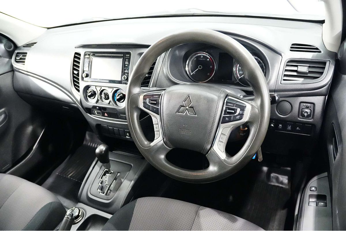 2020 Mitsubishi Triton GLX ADAS MR 4X4