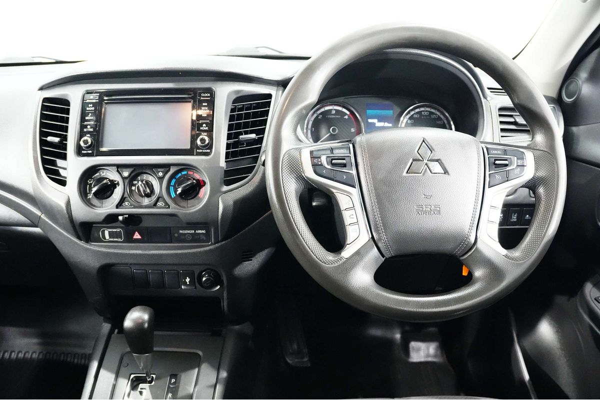 2020 Mitsubishi Triton GLX ADAS MR 4X4