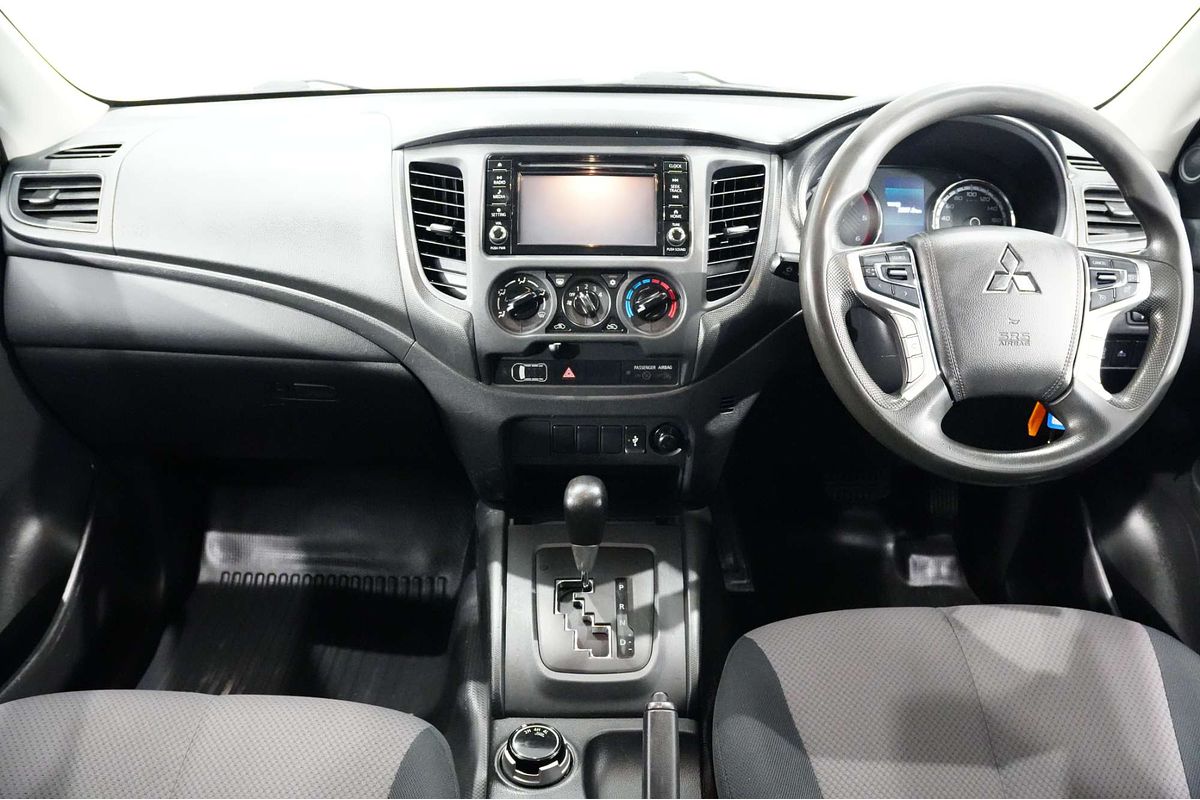 2020 Mitsubishi Triton GLX ADAS MR 4X4