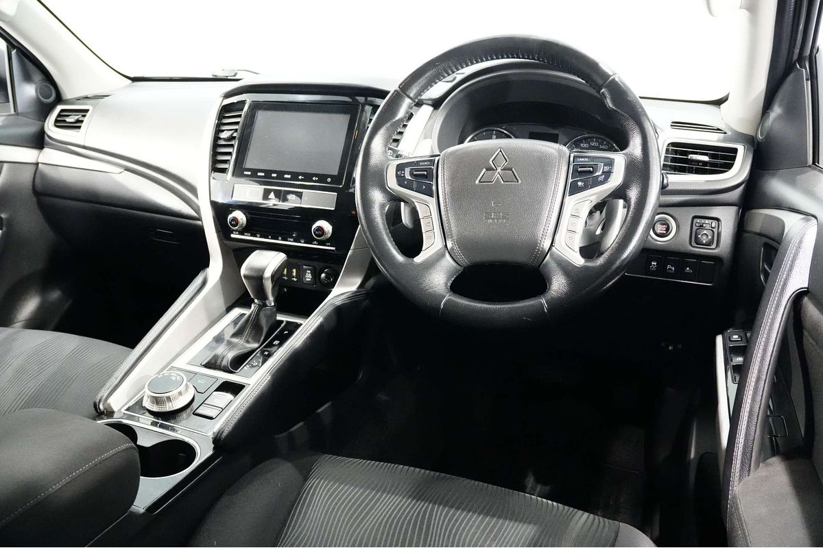 2021 Mitsubishi Pajero Sport GLS QF