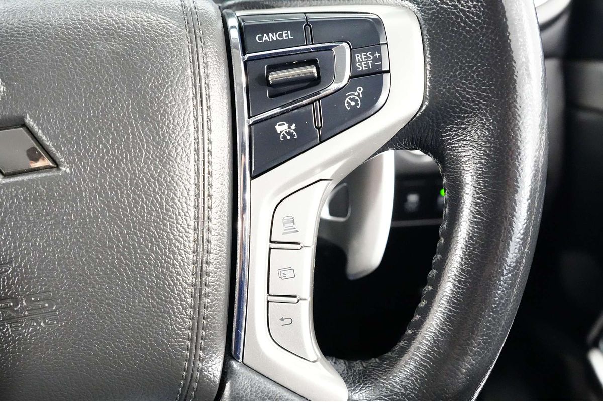 2021 Mitsubishi Pajero Sport GLS QF