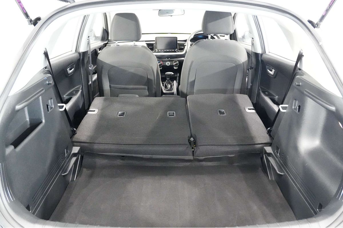 2022 Kia Stonic S YB