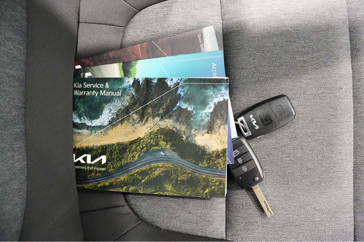 2022 Kia Stonic S YB