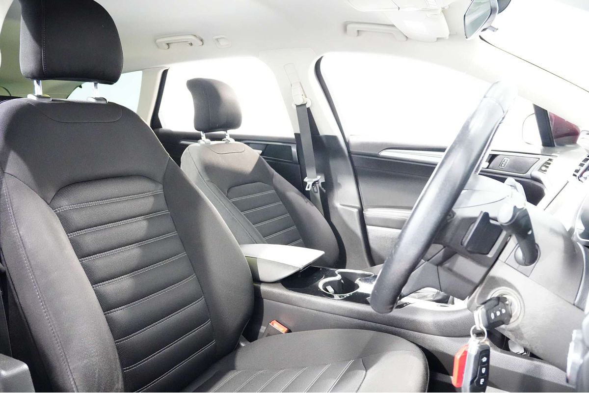 2015 Ford Mondeo Ambiente MD