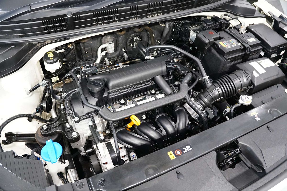 2022 Kia Stonic S YB