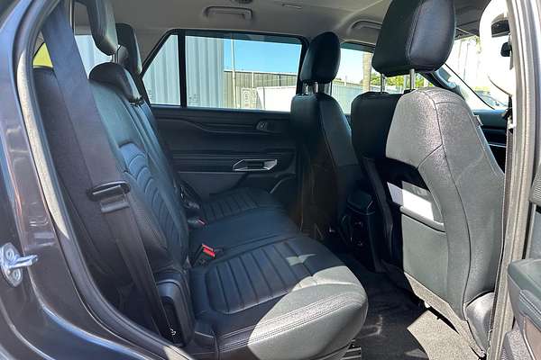 2024 Ford Everest Sport 3.0L thumb-6