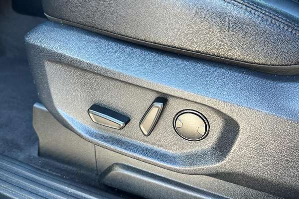 2024 Ford Everest Sport 3.0L thumb-23