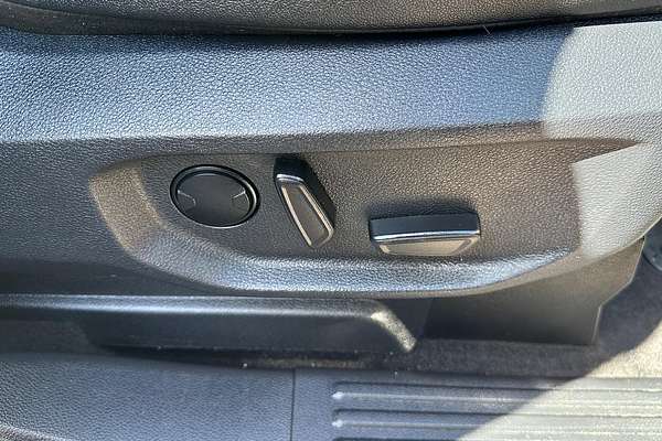 2024 Ford Everest Sport 3.0L thumb-25