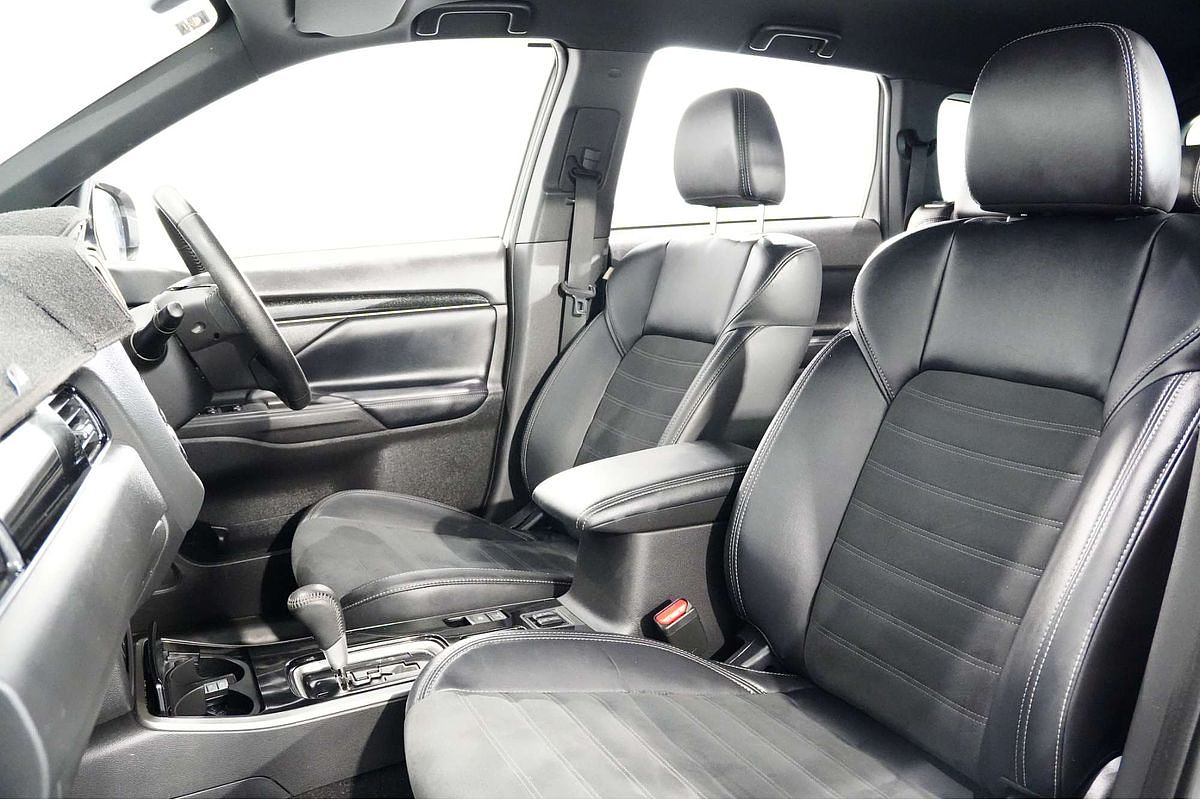 2018 Mitsubishi Outlander Black Edition ZL