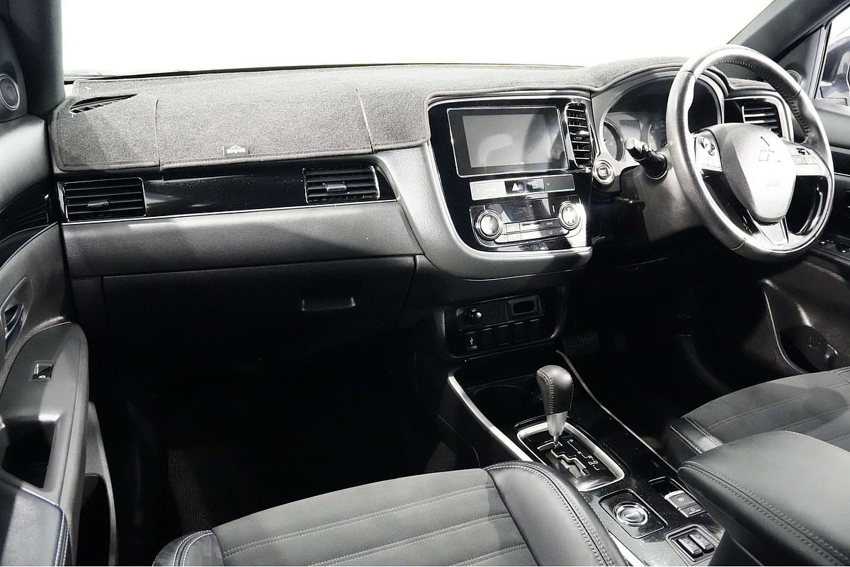 2018 Mitsubishi Outlander Black Edition ZL