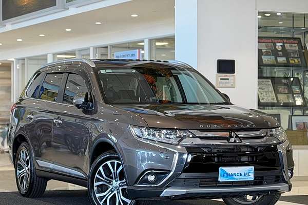 2018 Mitsubishi Outlander Exceed ZL
