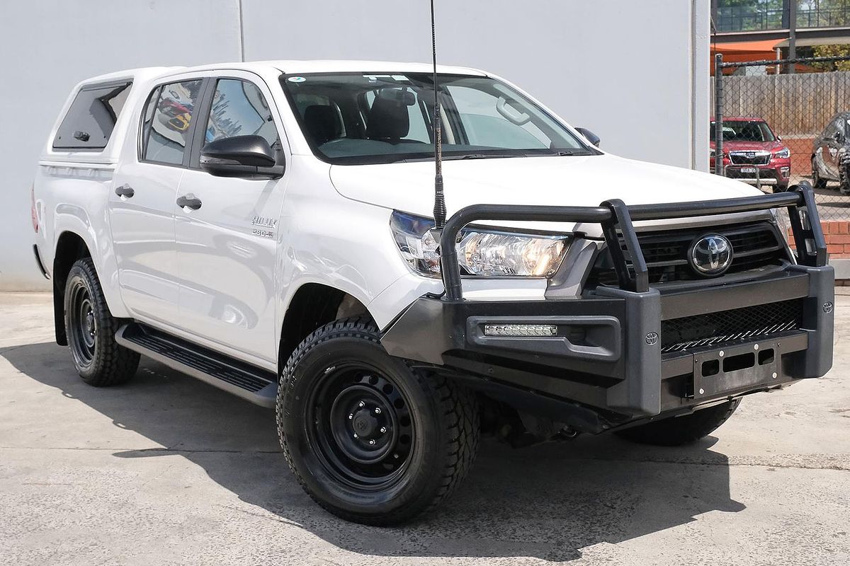 2022 Toyota Hilux SR GUN126R