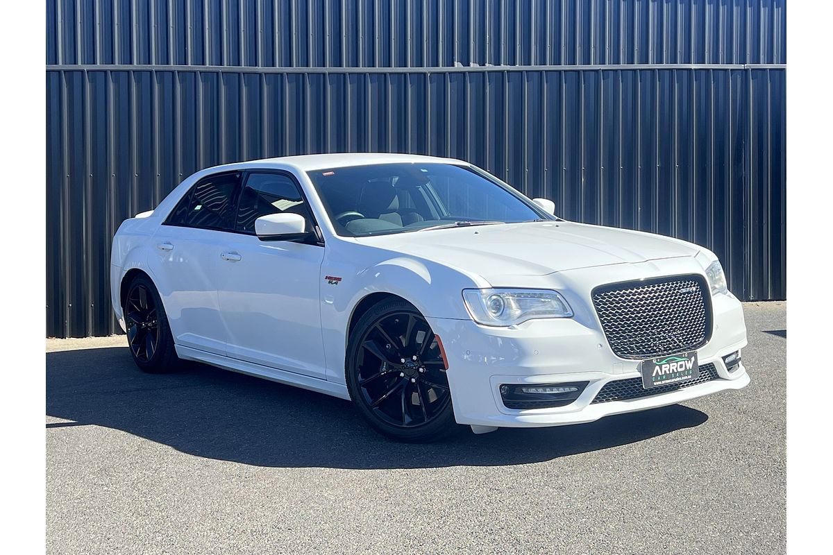 2018 Chrysler 300 SRT Core LX