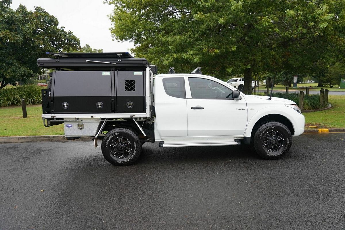 2016 Mitsubishi Triton GLX MQ 4X4