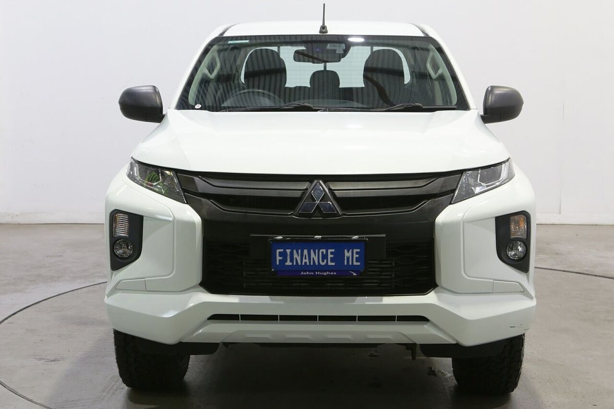 2021 Mitsubishi Triton GLX MR 4X4