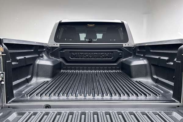2025 Mitsubishi Triton GLS MV 4X4 thumb-20