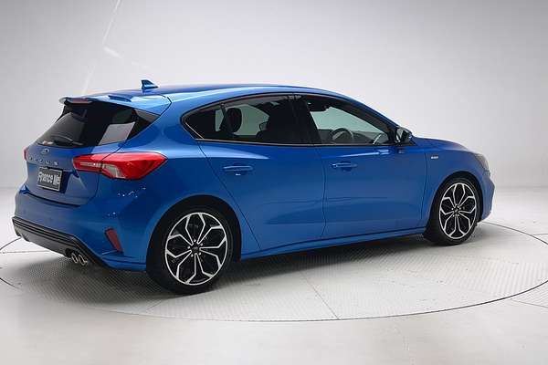 2018 Ford Focus ST-Line SA thumb-7