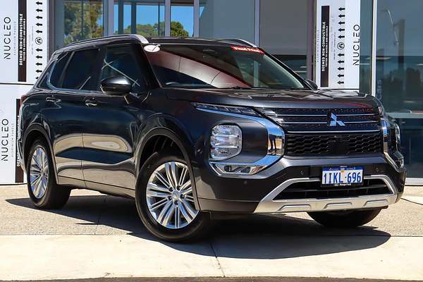 2024 Mitsubishi Outlander LS ZM