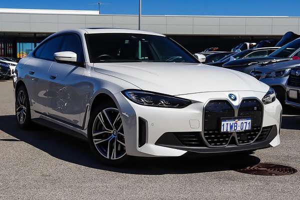 2023 BMW i4 eDrive35 G26