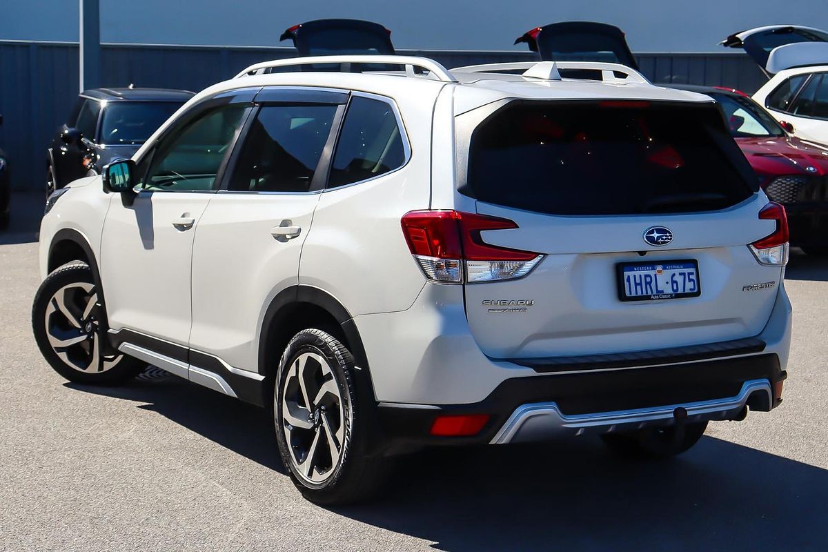 2022 Subaru Forester 2.5i-S S5