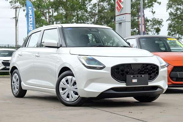 2025 Suzuki Swift Hybrid UZ