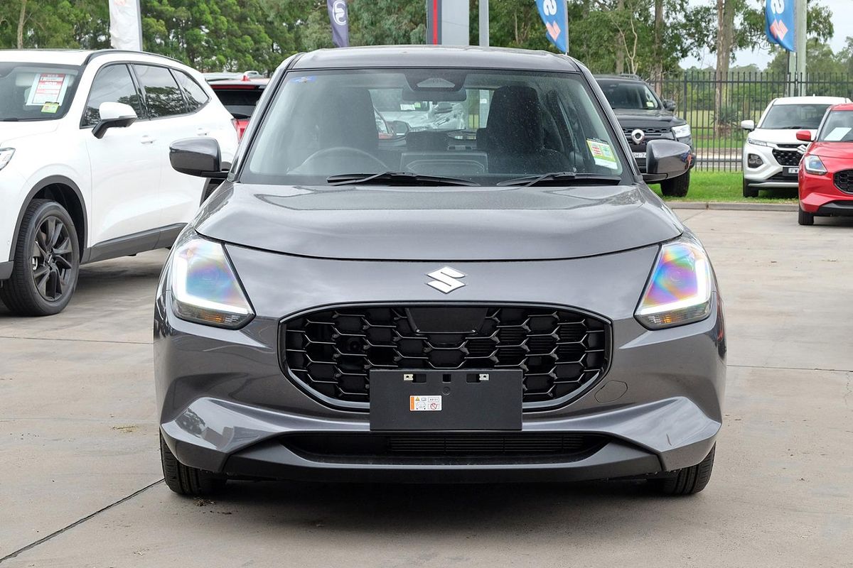 2025 Suzuki Swift Hybrid UZ