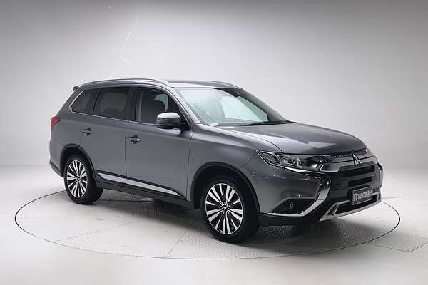 2021 Mitsubishi Outlander LS ZL thumb-4