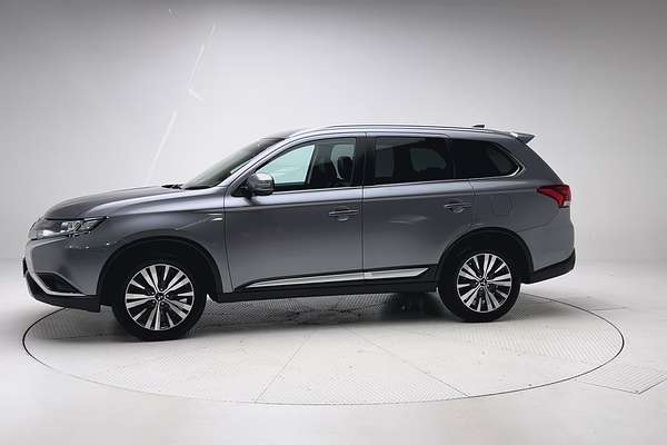 2021 Mitsubishi Outlander LS ZL thumb-6