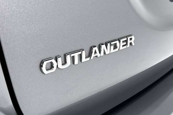 2021 Mitsubishi Outlander LS ZL thumb-21