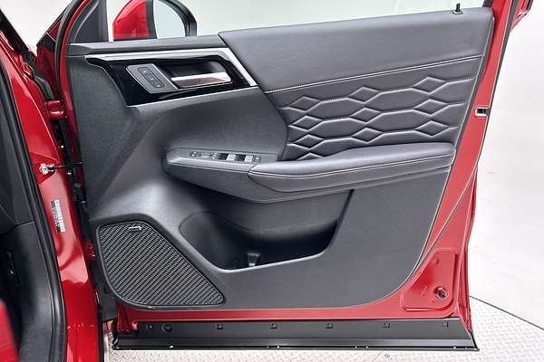 2025 Mitsubishi Outlander Exceed ZM thumb-18