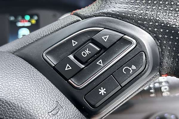 2022 MG ZST Core thumb-16