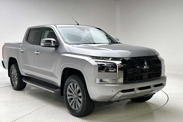 2025 Mitsubishi Triton GLS MV 4X4 thumb-0