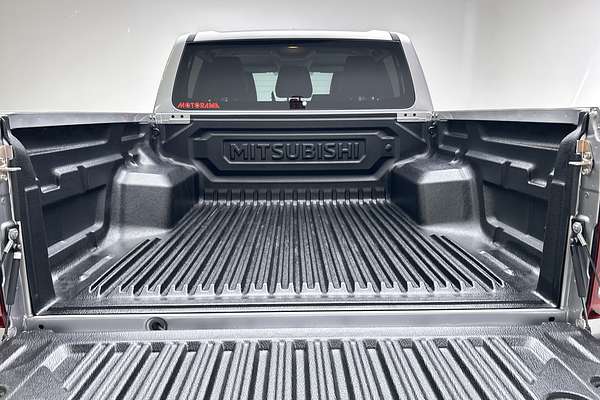 2025 Mitsubishi Triton GLS MV 4X4 thumb-20