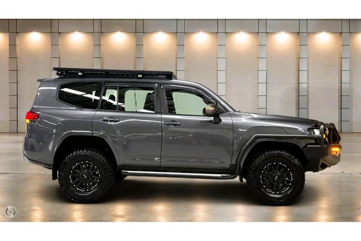 2022 Toyota Landcruiser GX FJA300R