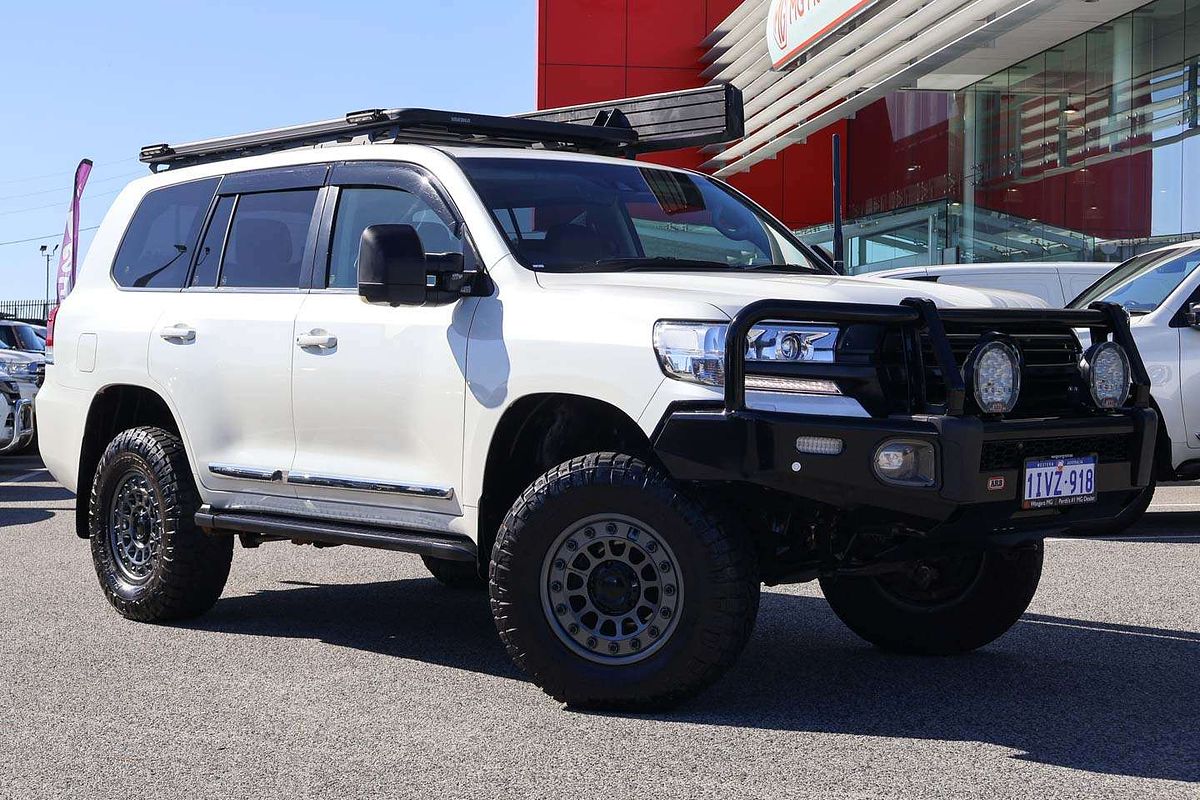 2018 Toyota Landcruiser Sahara VDJ200R
