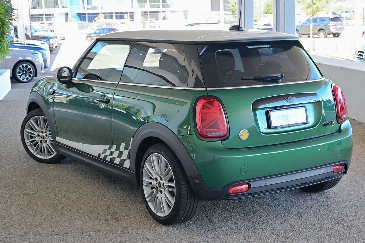 2022 MINI Hatch Cooper SE Classic F56 LCI-2