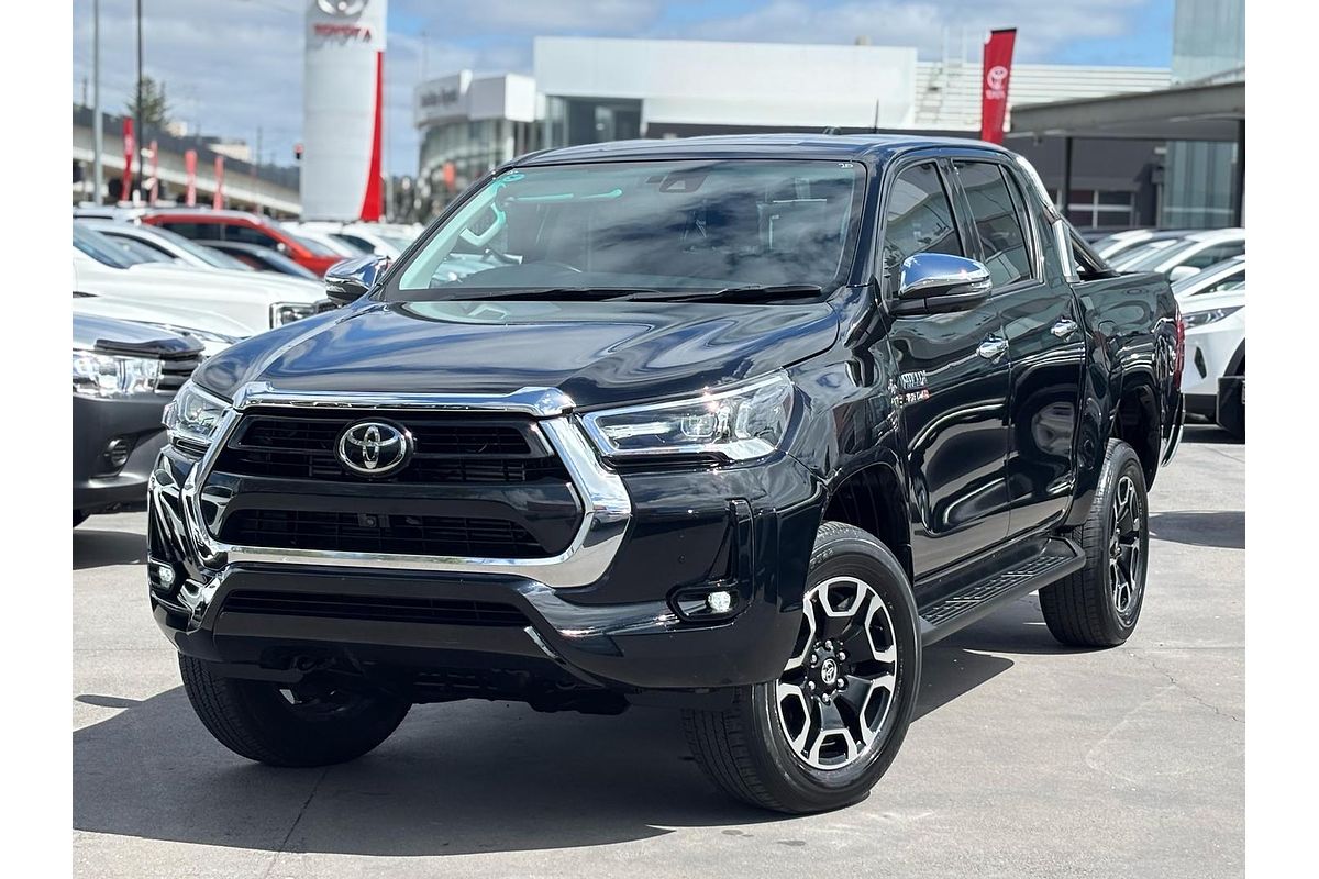 2023 Toyota Hilux SR5 GUN126R 4X4