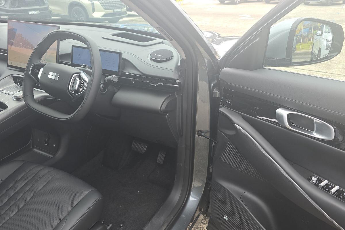 2025 Geely Starray EM-i Inspire P145